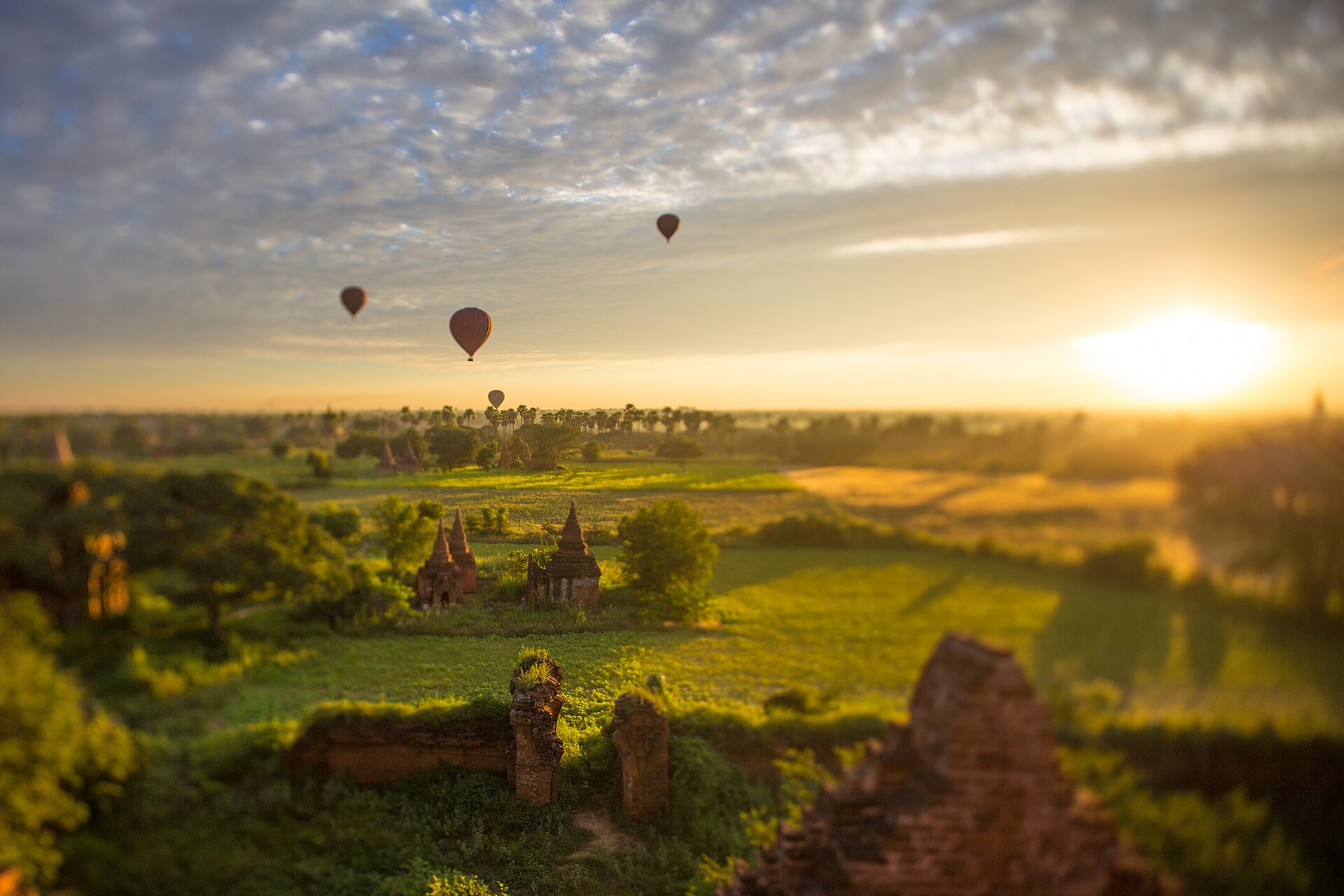 Witnessing the sunrise over Bagan is a breathtaking experience that captures the essence of this ancient city.
