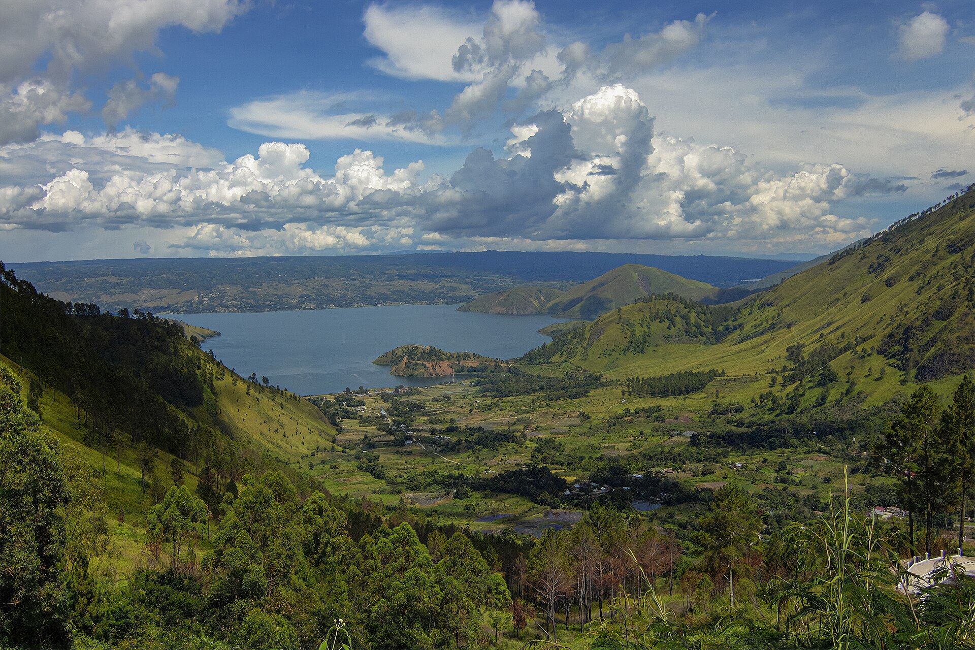 Lake Toba: The Heart of Batak Culture and Nature's Majesty