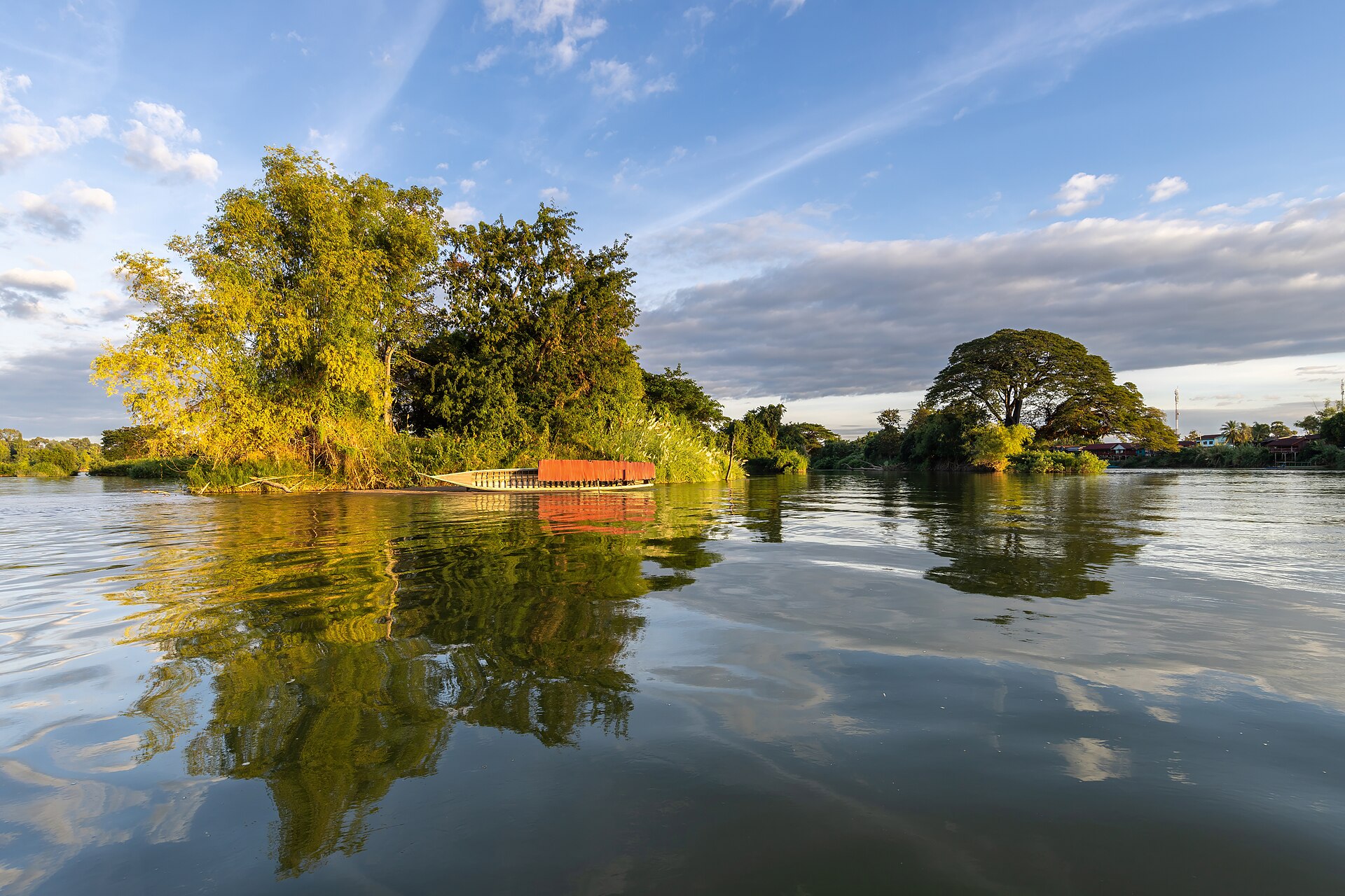 Si Phan Don: The Tranquil Heart of Laos' 4,000 Islands