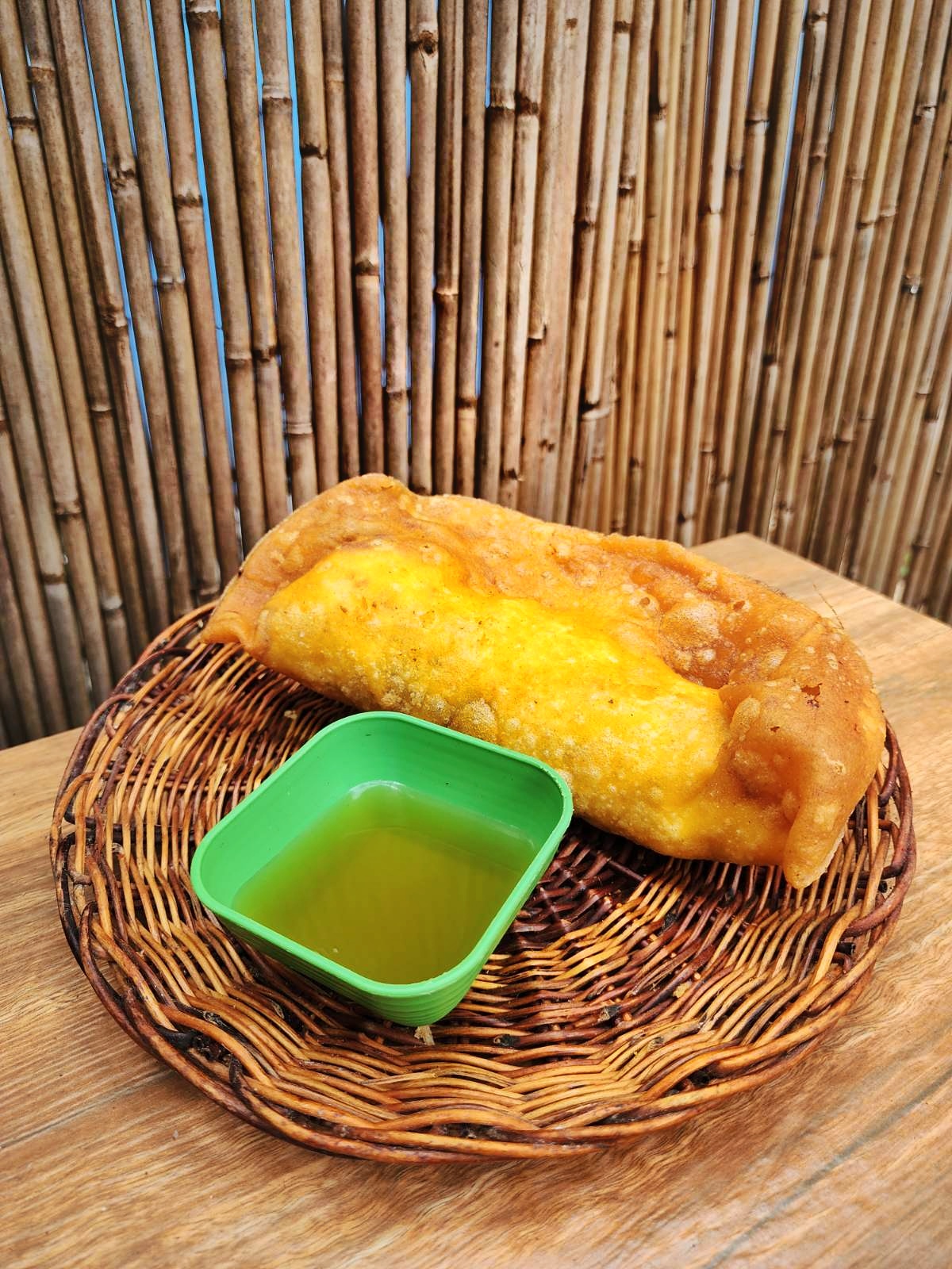 Freshly made empanadas, a must-try delicacy in Vigan.